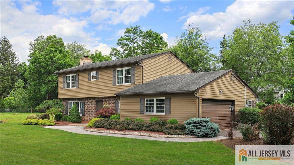 Piscataway, NJ 08854,825 Hoes LN W