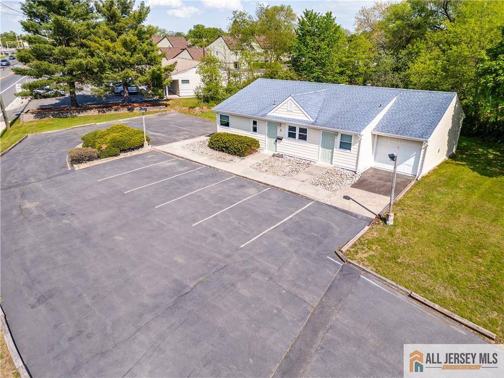 2 Stanworth RD, South Brunswick, NJ 08824