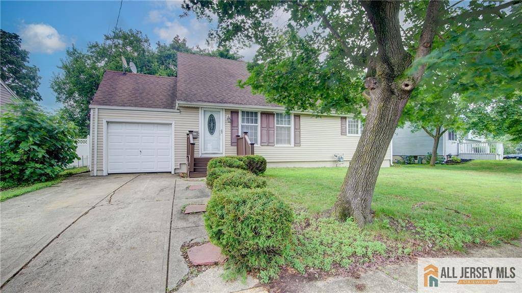 24 Mercury CIR, Old Bridge, NJ 08879