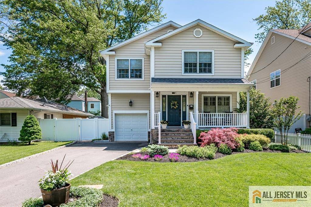 22 Kentnor ST, Metuchen, NJ 08840