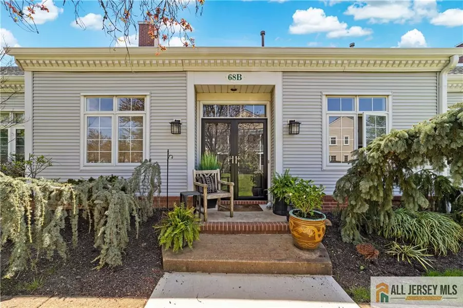 68 Winthrop RD #68B, Monroe, NJ 08831