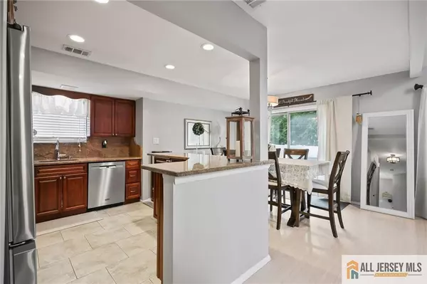 Old Bridge, NJ 08857,6 Shelley RD