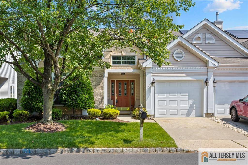 12 Wellfleet ST, Monroe, NJ 08831