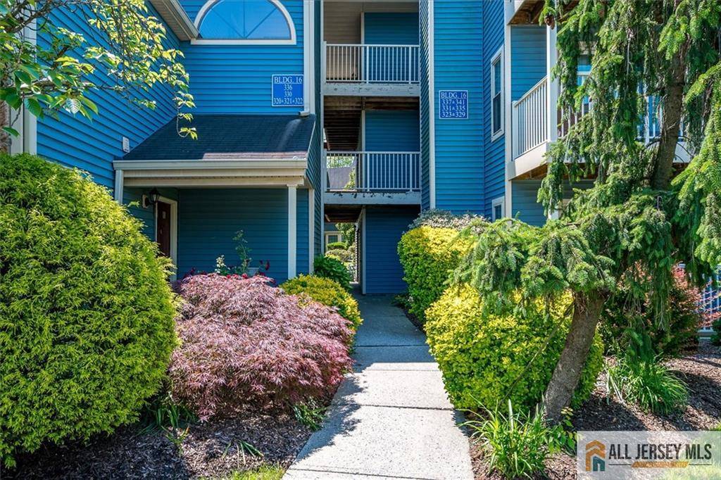 331 Cozzens CT #331, East Brunswick, NJ 08816