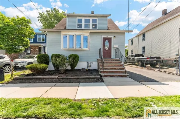 74 Charles ST, Carteret, NJ 07008