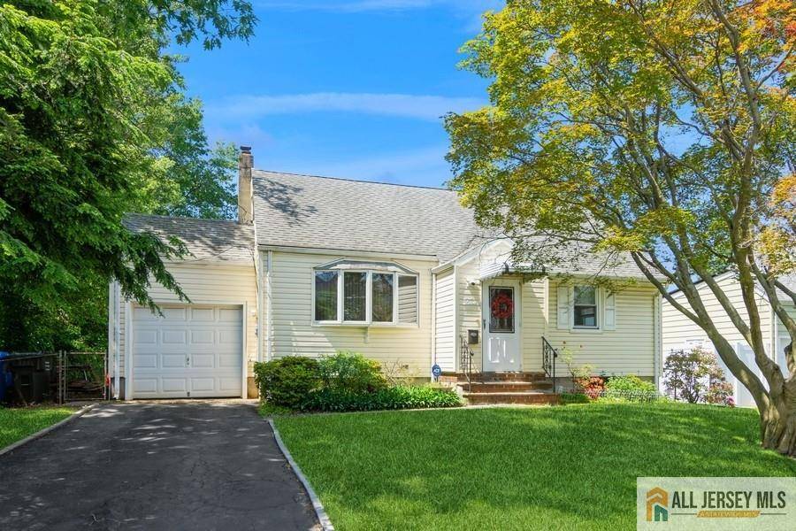 5 Berkley BLVD, Iselin, NJ 08830