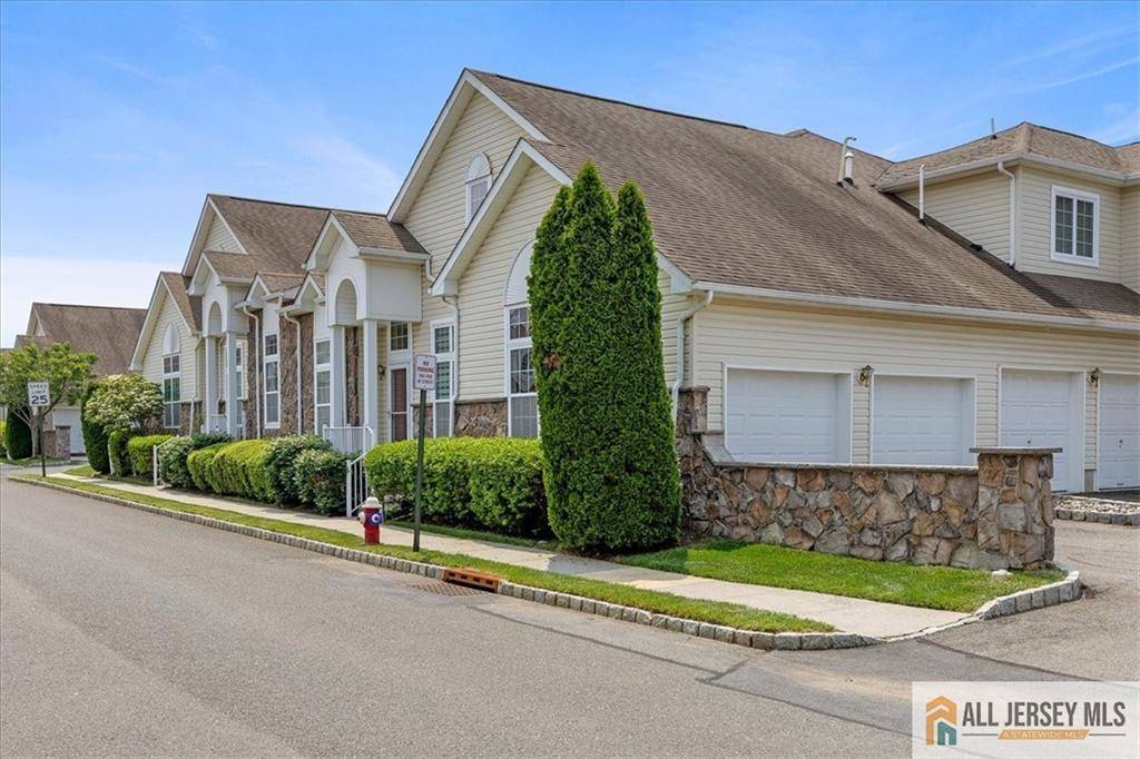 South Brunswick, NJ 08852,6503 Schindler DR