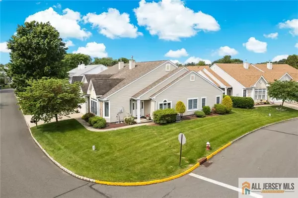 Monroe, NJ 08831,24 Birmingham LN