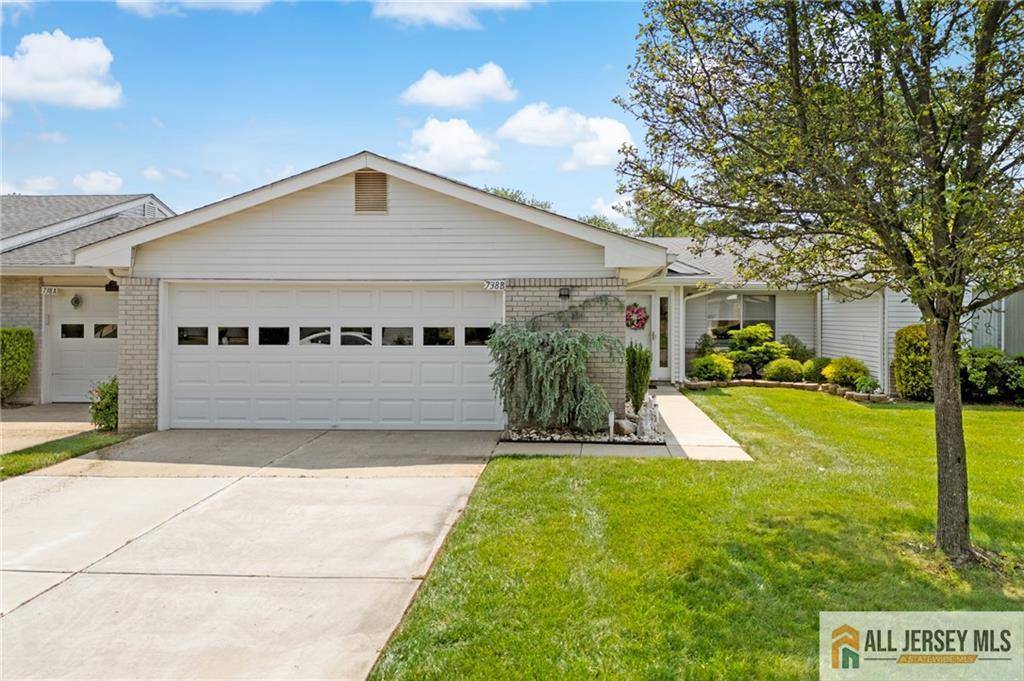 738 Prospect RD #738B, Monroe, NJ 08831