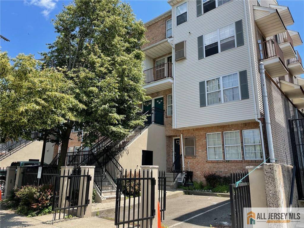 76 Union ST #A10, Newark, NJ 07105