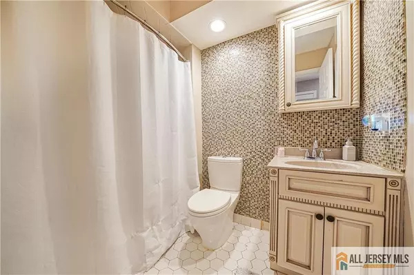 Helmetta, NJ 08828,2712 Ridgefield CT #2712