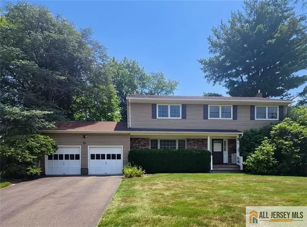 East Brunswick, NJ 08816,1 Eileen CT