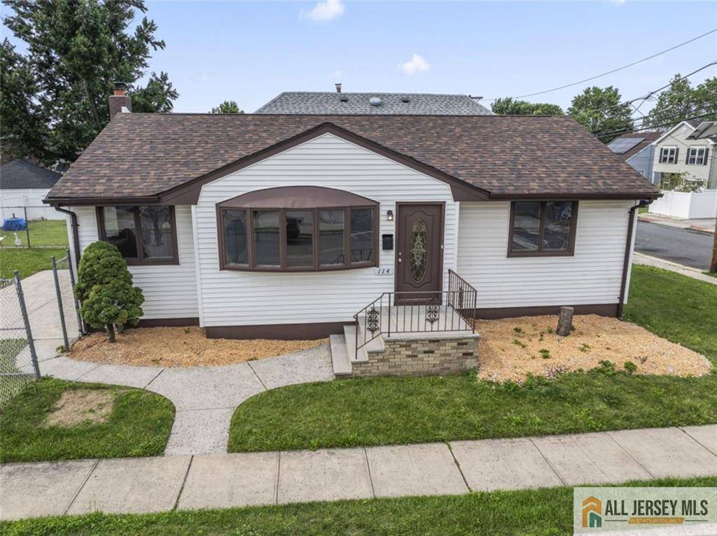 114 Holly ST, Port Reading, NJ 07064