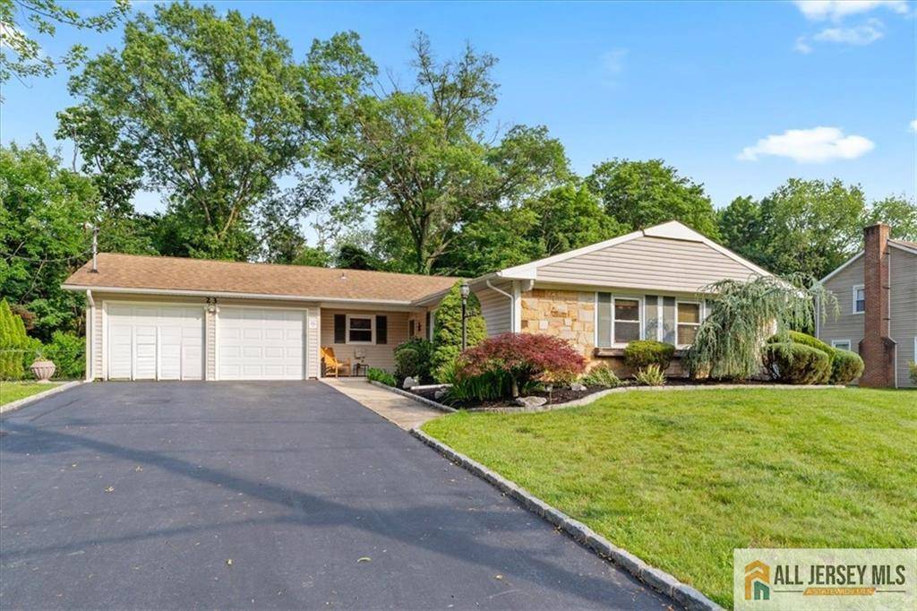 Franklin, NJ 08873,23 Spring ST