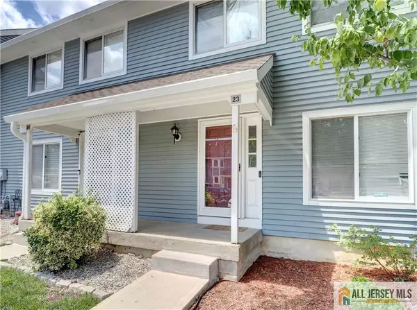 23 Regal DR, South Brunswick, NJ 08852