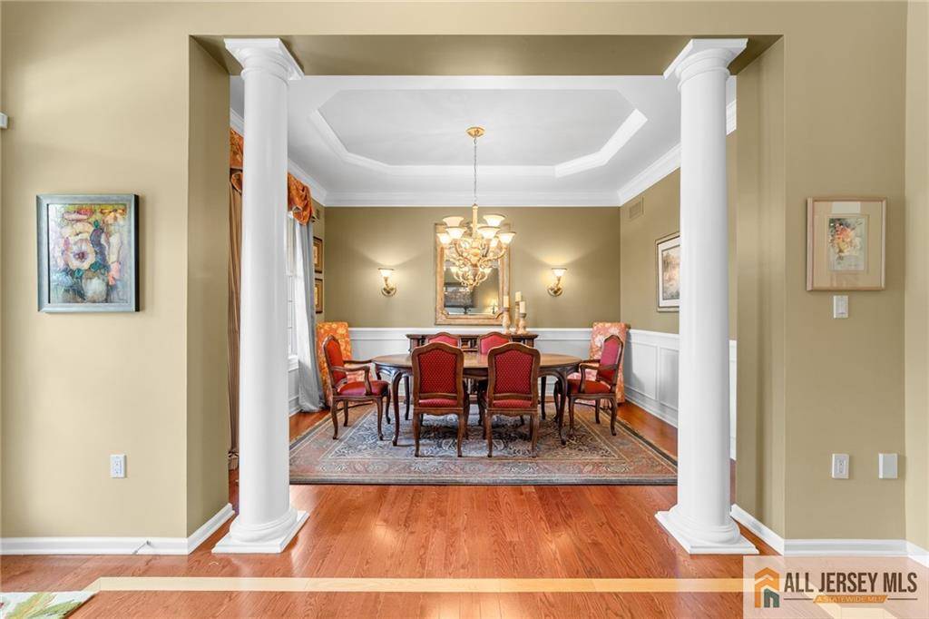 Monroe, NJ 08831,8 Tamarack RD