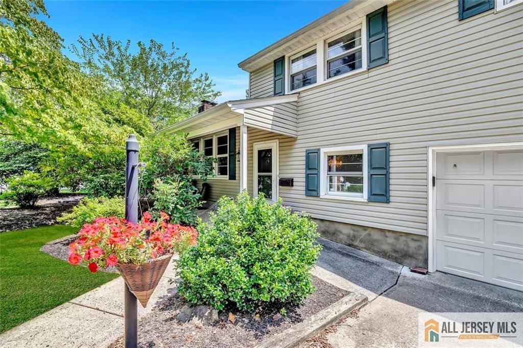 Cranbury, NJ 08512,20 Ryan RD