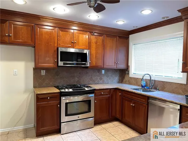 Franklin, NJ 08873,291 Hazlitt WAY