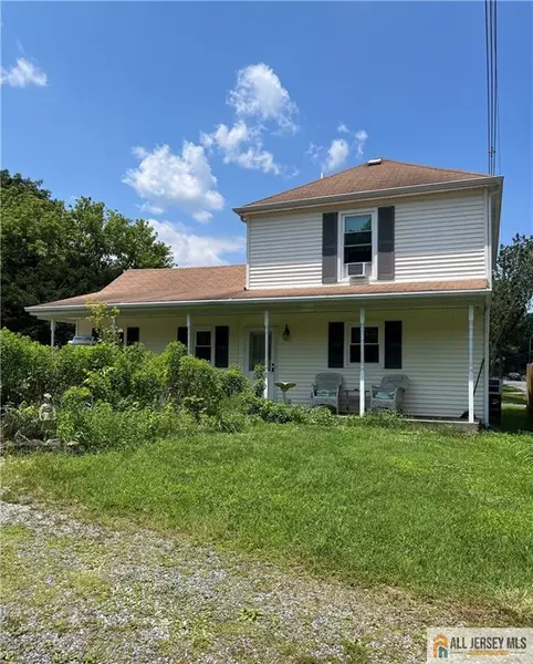 107 Readington RD, Readington, NJ 08889