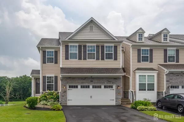 601 Charleston DR, Monroe, NJ 08831