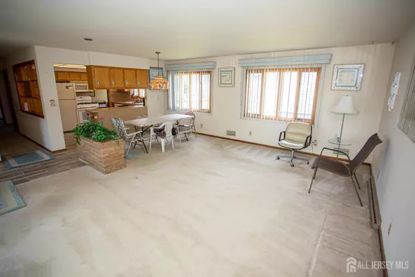 South Amboy, NJ 08879,800 Charles ST