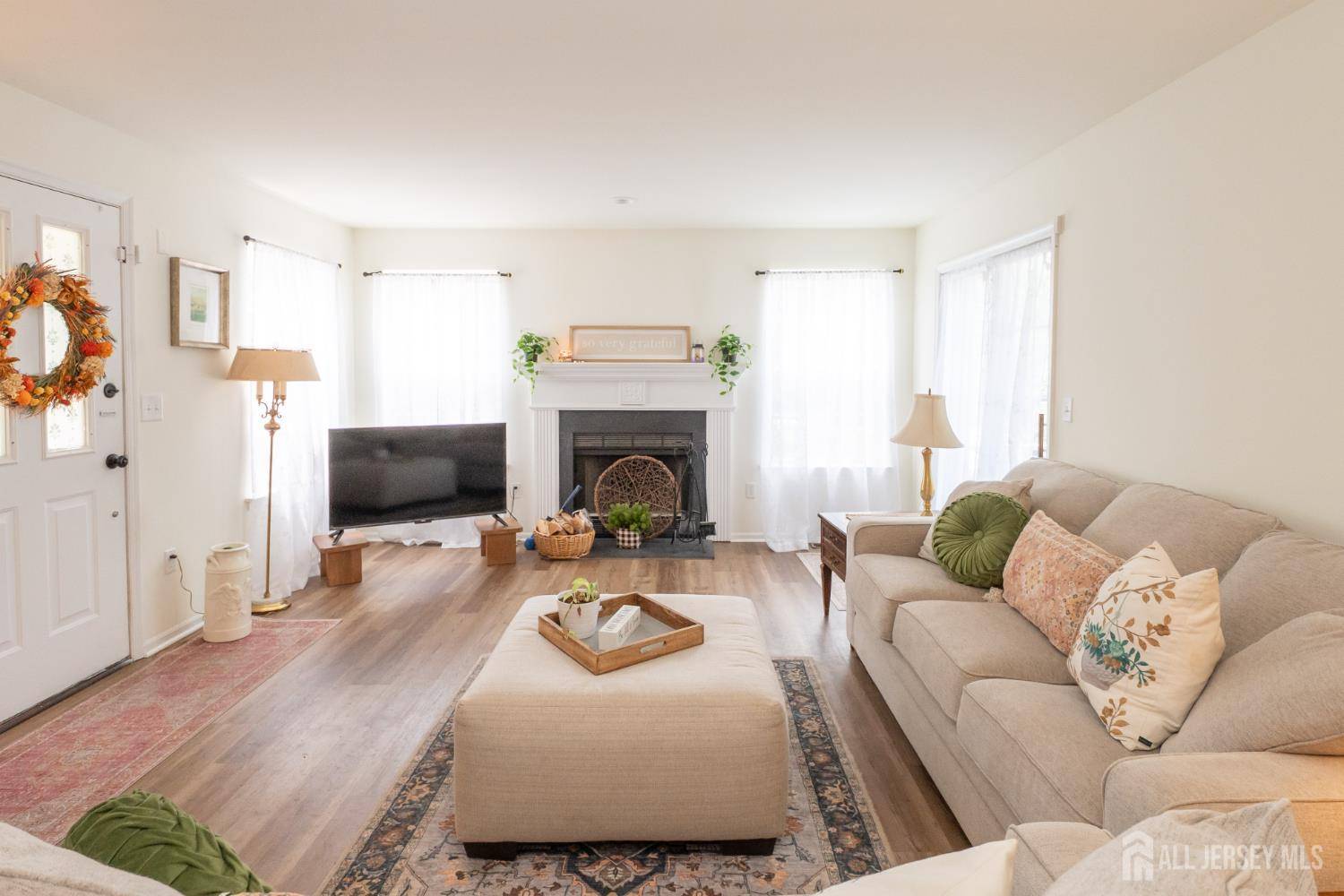 Piscataway, NJ 08854,186 Barclay CT