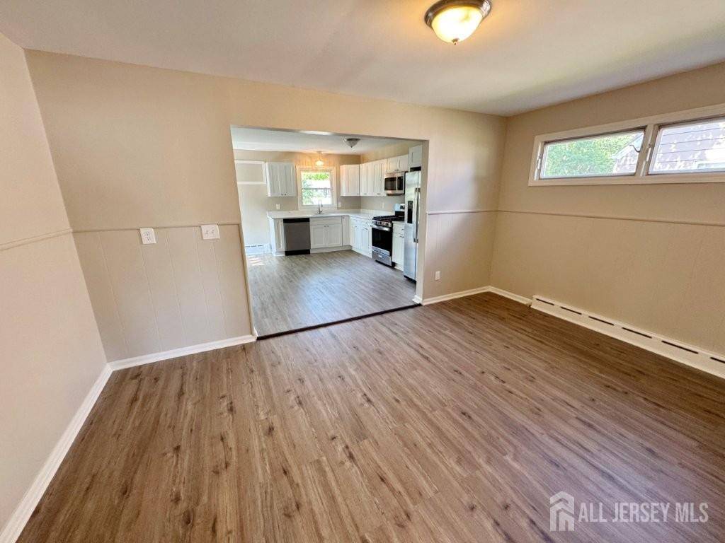South Plainfield, NJ 07080,1154 Foster AVE