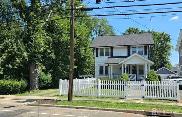 Dunellen, NJ 08812,237 Prospect AVE