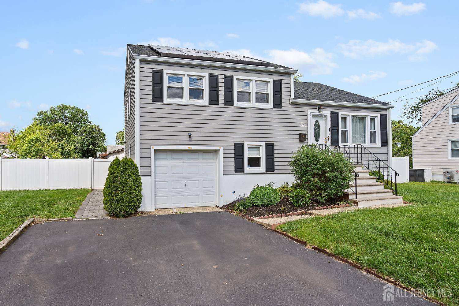 Middlesex, NJ 08846,315 D ST