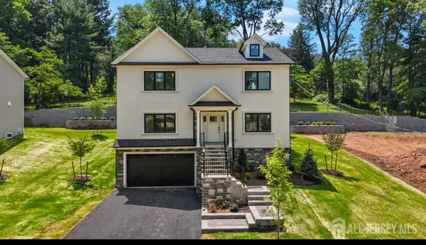 114 Whispering Hills RD, South Plainfield, NJ 07080