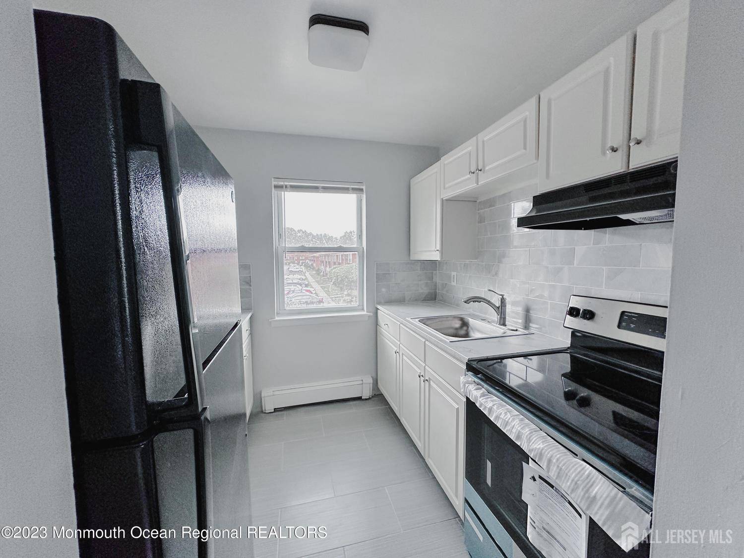 289 Main ST #6k, Spotswood, NJ 08884