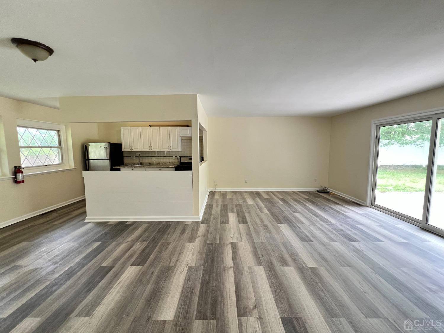 South Brunswick, NJ 08824,6 Poe CT