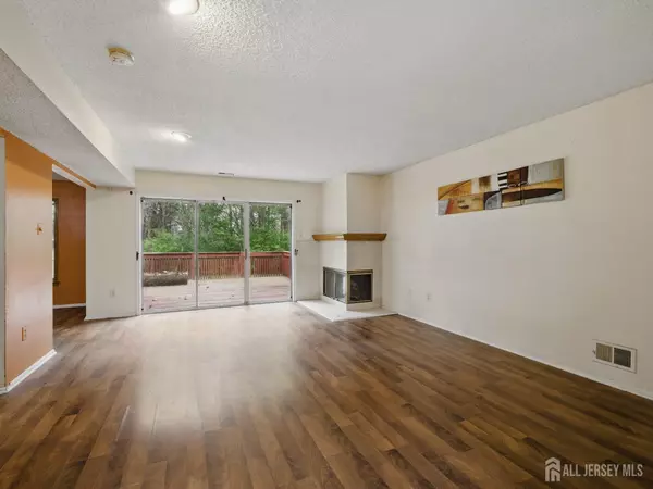 Franklin Twsp, NJ 08873,33 Avebury PL