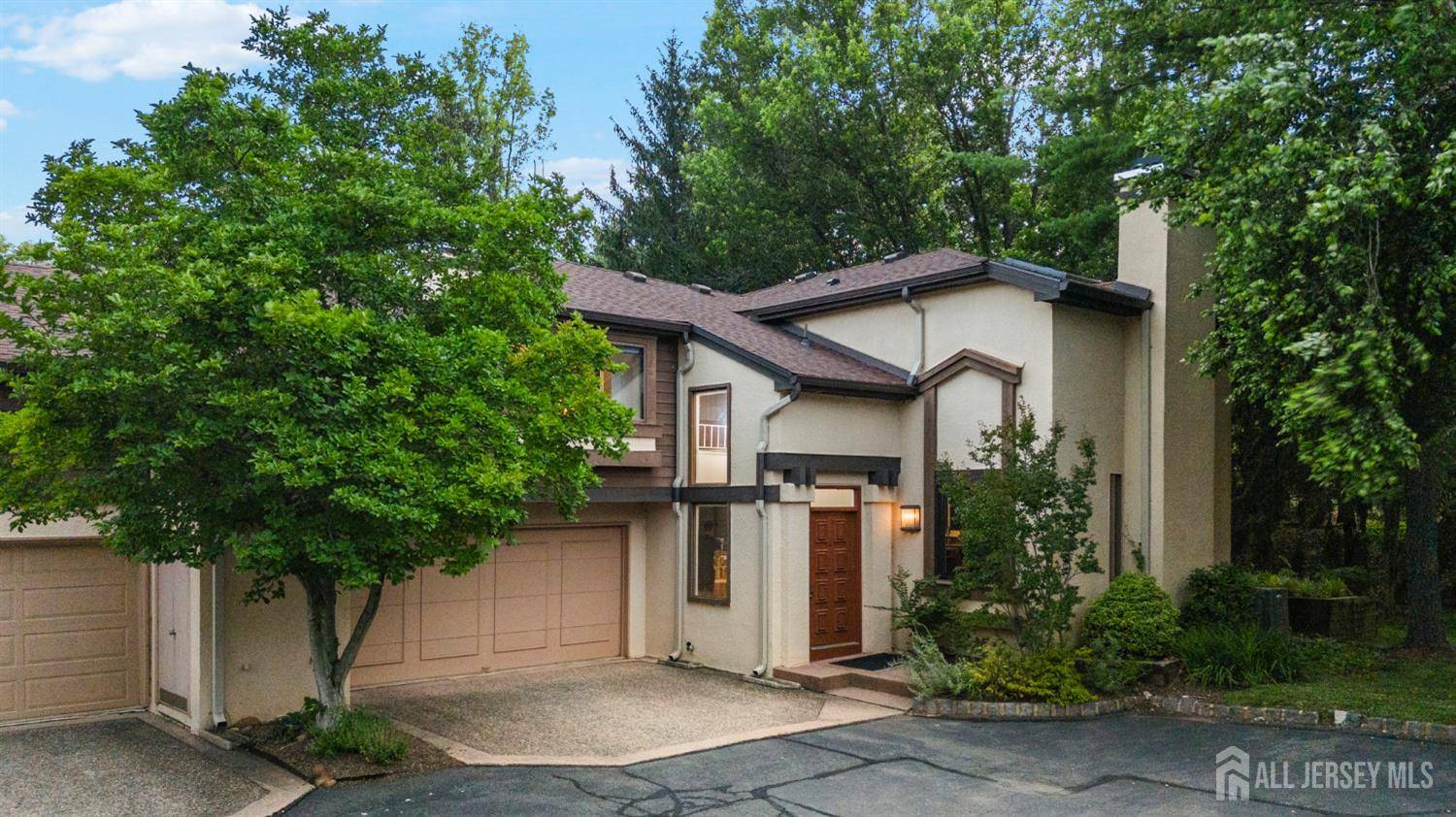 473 E Sayre DR, Middlesex, NJ 08540