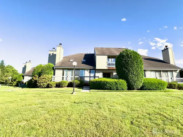 51 Talbot ST, Franklin Twsp, NJ 08873