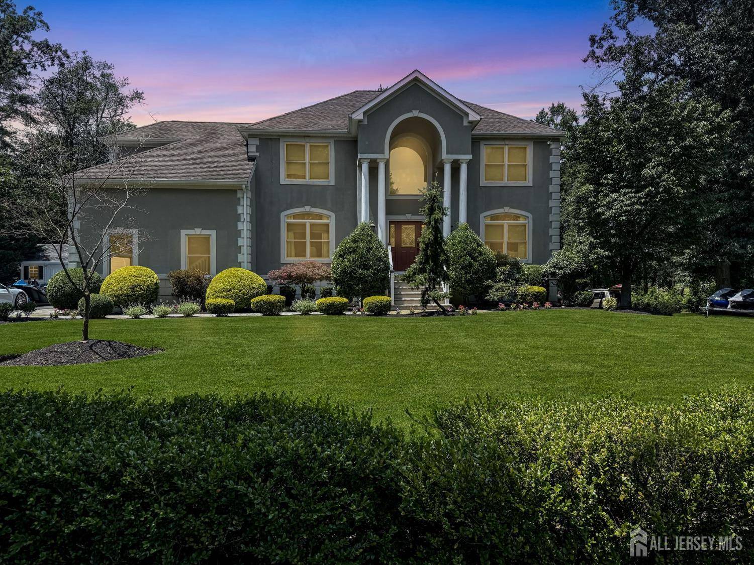 284 Friendship RD, Howell, NJ 07731
