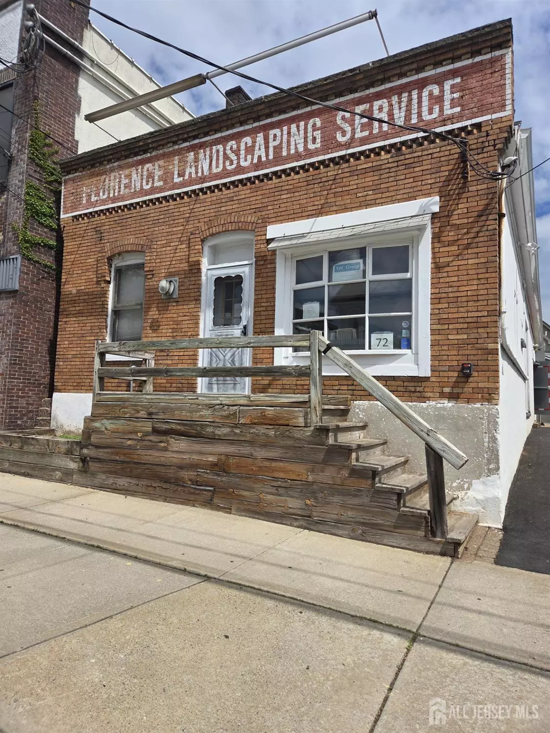 Perth Amboy, NJ 08861,70-72 Fayette ST