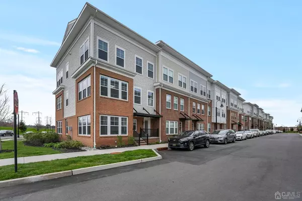North Brunswick, NJ 08902,77 Cannon ST