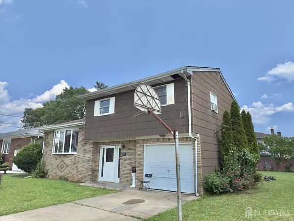 Carteret, NJ 07008,10 Van Buren AVE