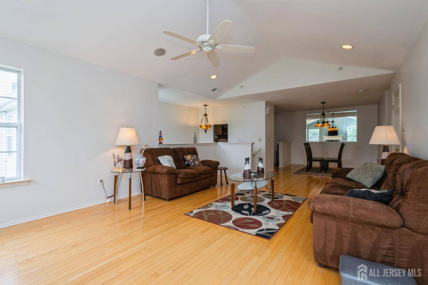 Piscataway, NJ 08854,170 Vasser DR