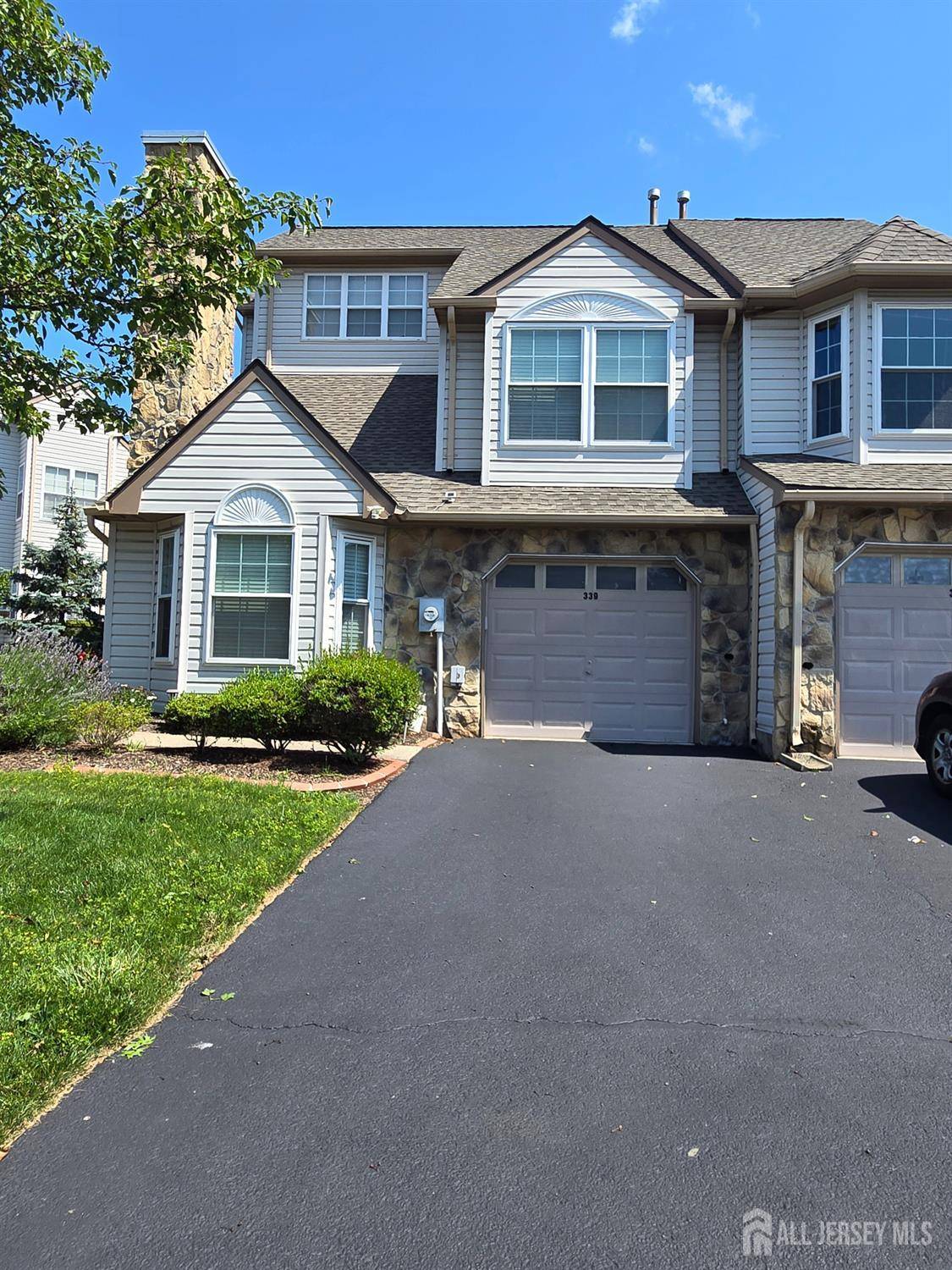 339 Lunar RD, Piscataway, NJ 08854