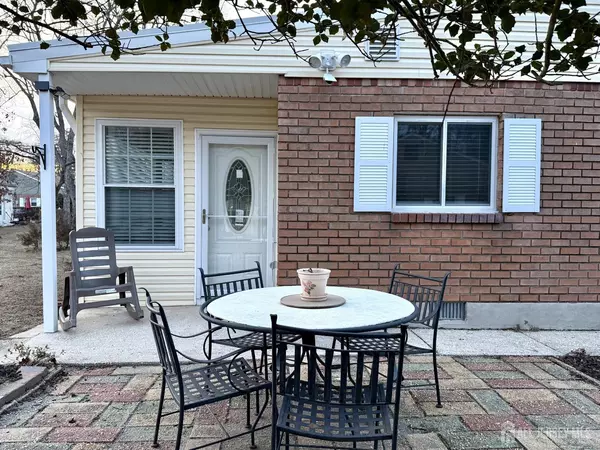 3 Cypress ST #c, Toms River, NJ 08757