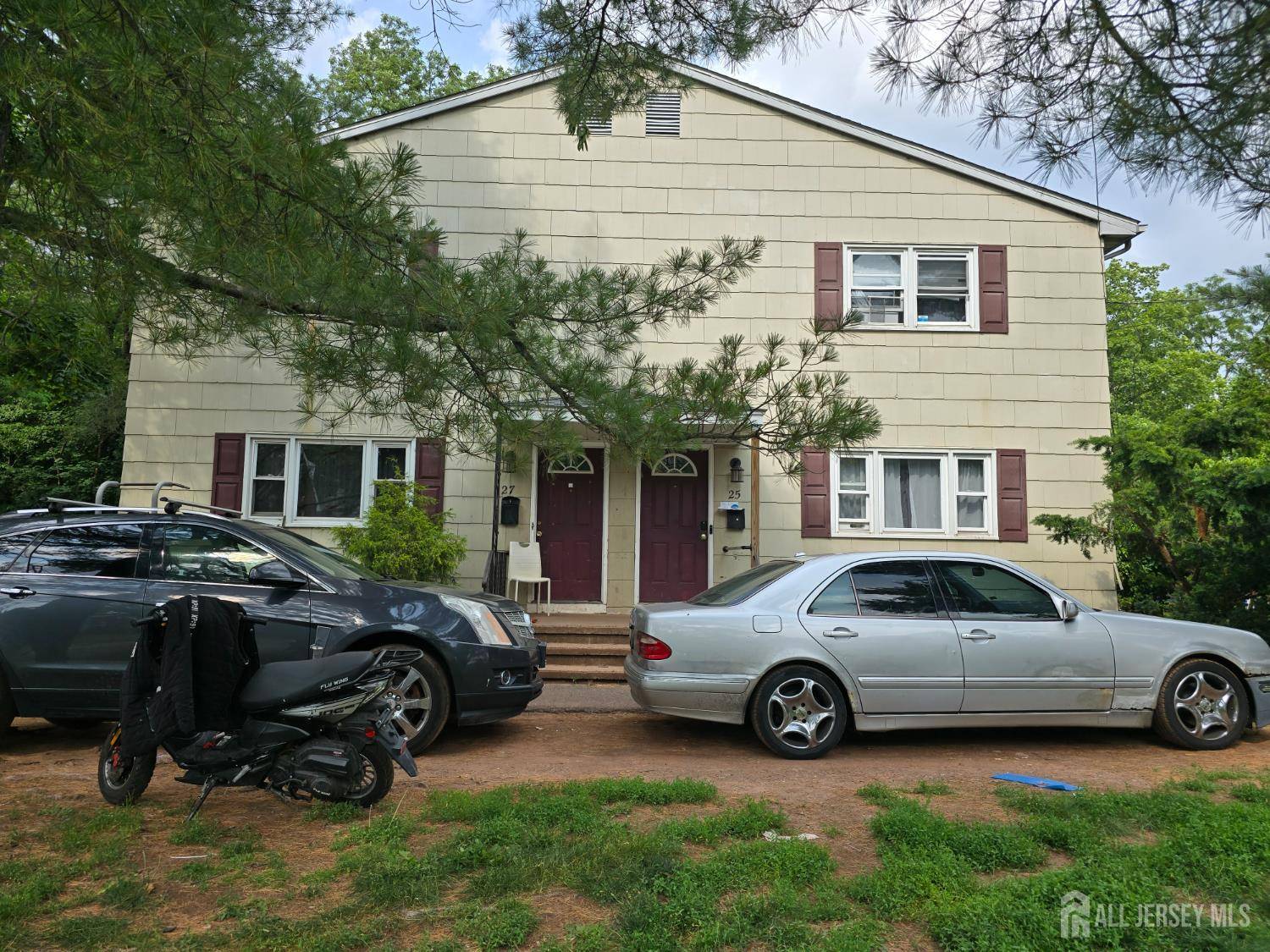 25-27 Brookline AVE, Franklin, NJ 08873