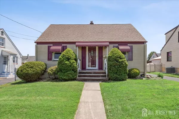 78 Bernard ST, Carteret, NJ 07008