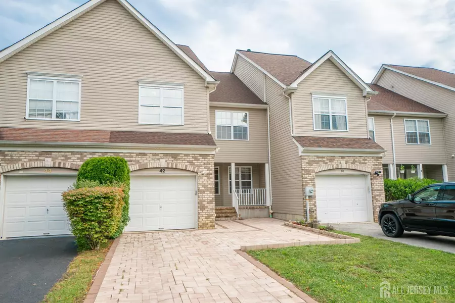 42 Dickerson LN, Old Bridge, NJ 08857