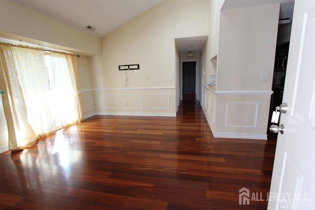 Plainsboro, NJ 08536,208 Ravens Crest DR