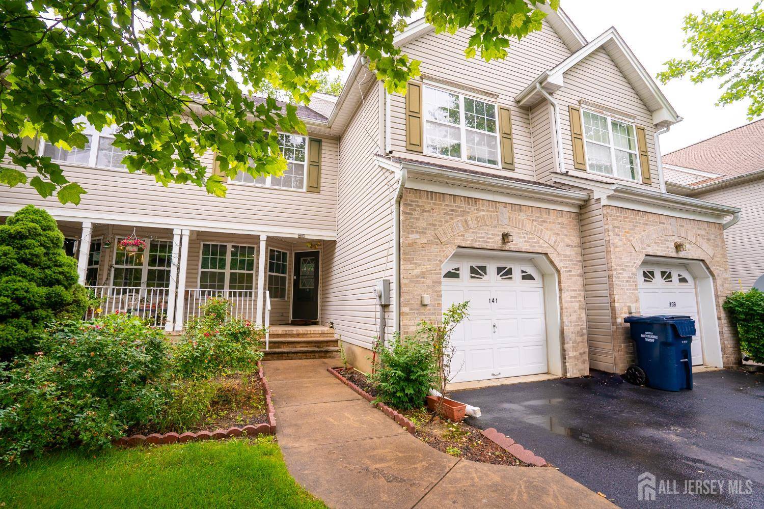 141 Briarwood DR, North Brunswick, NJ 08902