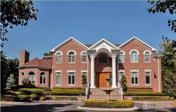 34 Line RD, Holmdel, NJ 07733