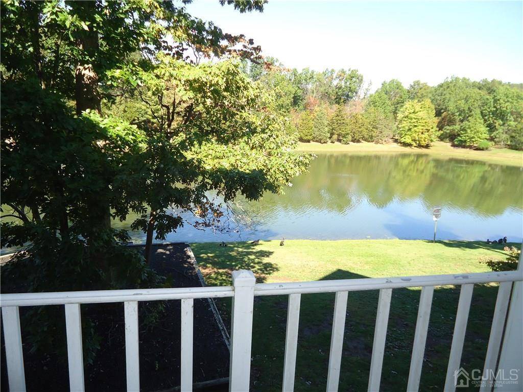 North Brunswick, NJ 08902,313 Wimbeldon CT