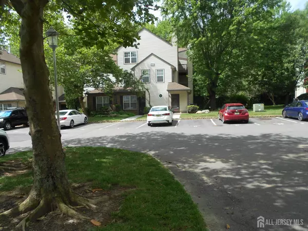 South Brunswick, NJ 08852,4222 N Bayberry CT N